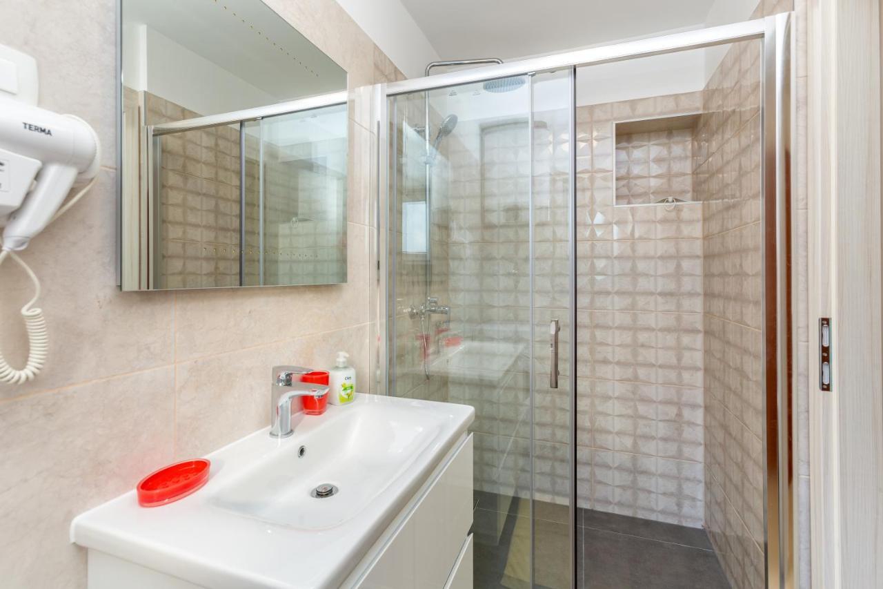 Apartments Murenc Medulin Exterior photo